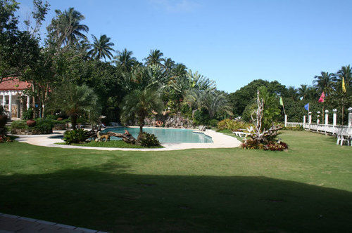 Camiguin Highland Resort Мамбахао Экстерьер фото
