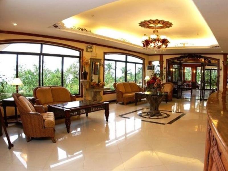 Camiguin Highland Resort Мамбахао Экстерьер фото